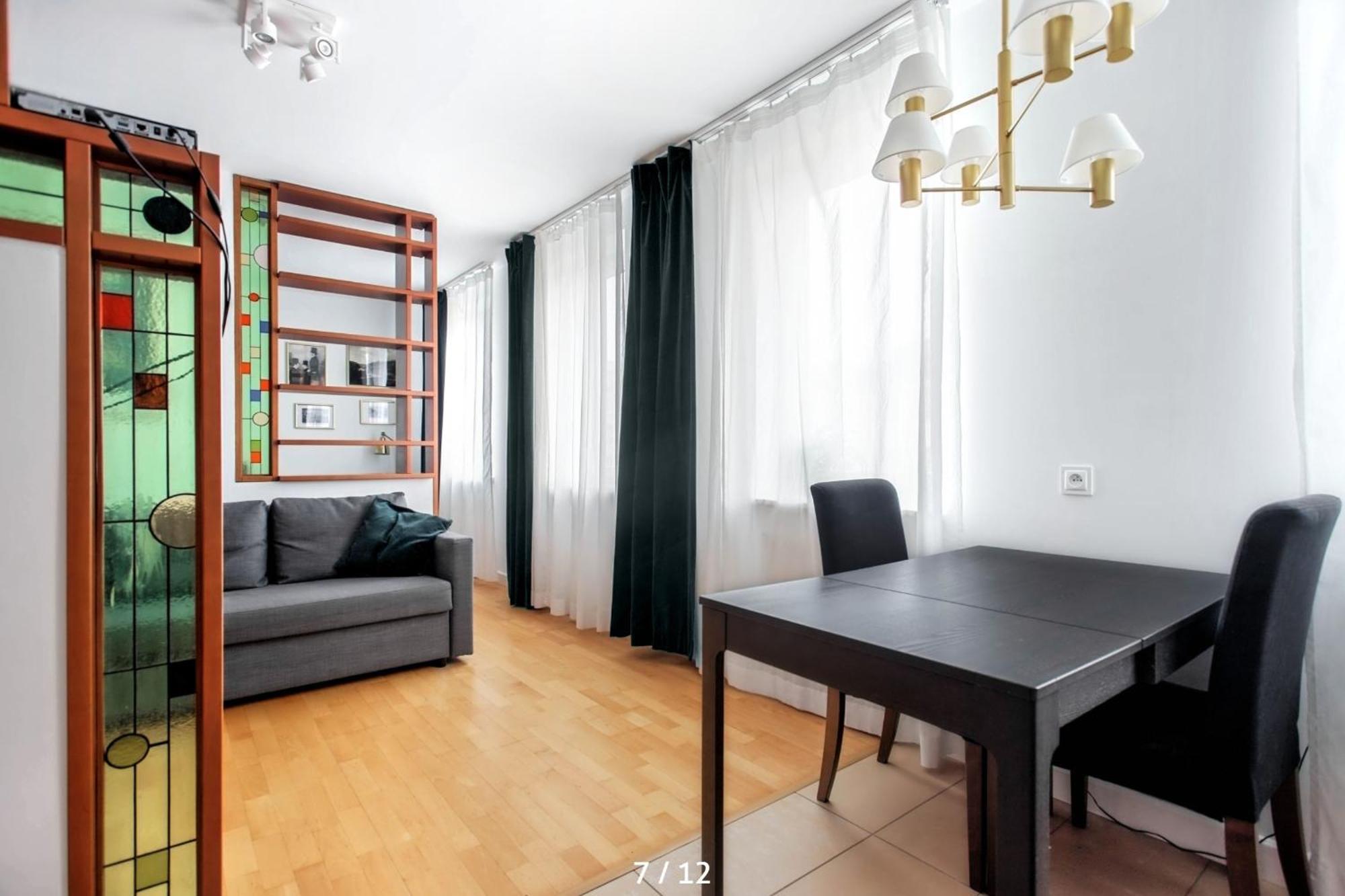 Apartament Spacious Quiet Apt Close To The Belvedere Palace *
